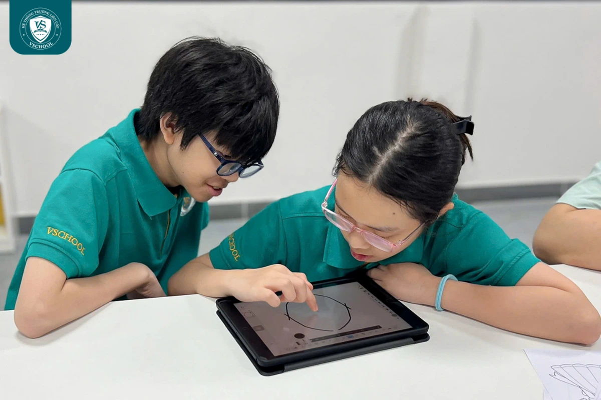 Học sinh VSCHOOL rèn luyện tư duy, kỹ năng và bản lĩnh cho tương lai
