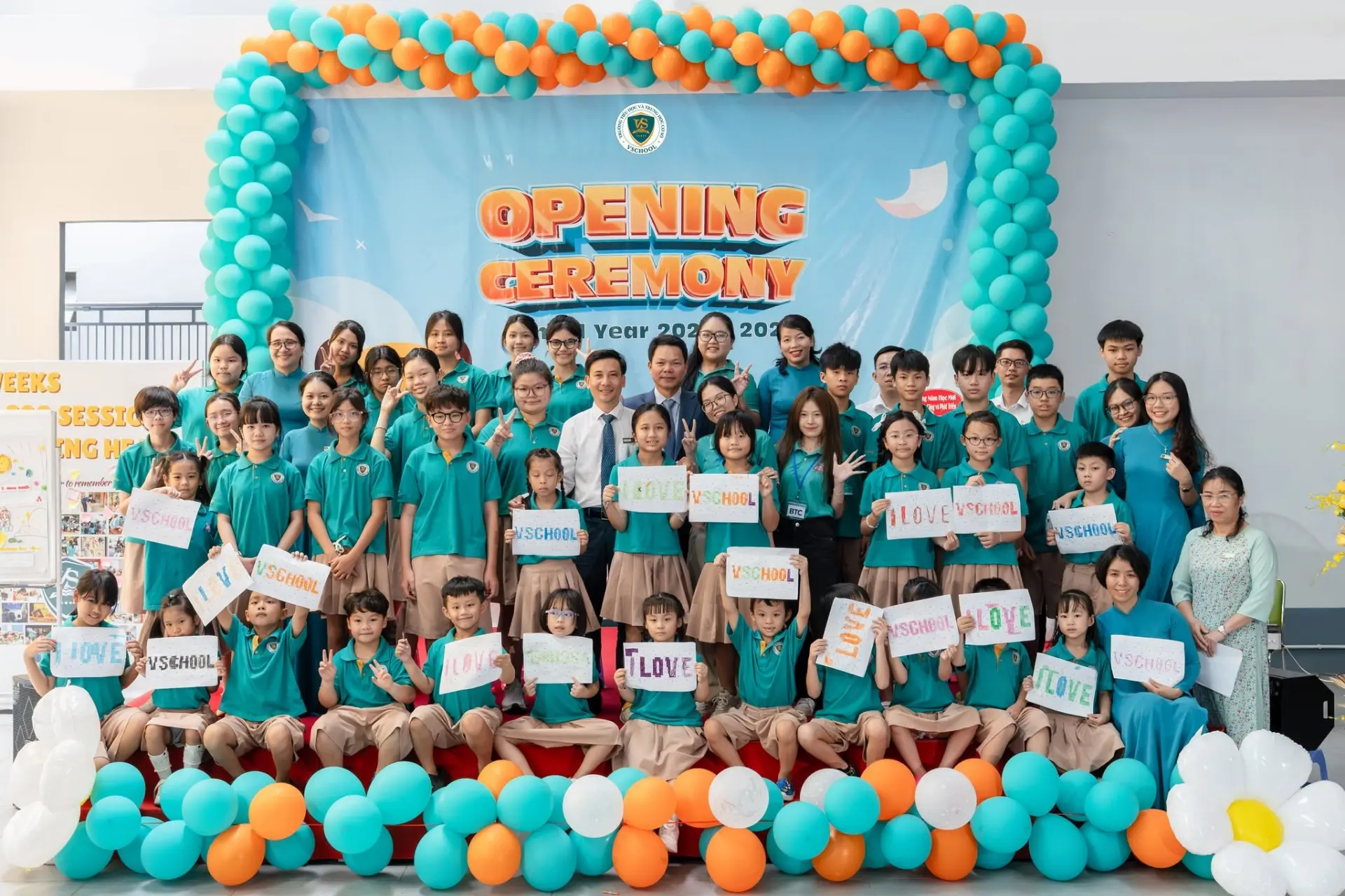 Lễ khai giảng Đầu Tiên Của VSCHOOL – Chào Đón Thế Hệ Học Sinh Đầu Tiên